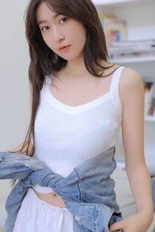 体内的半截黄瓜